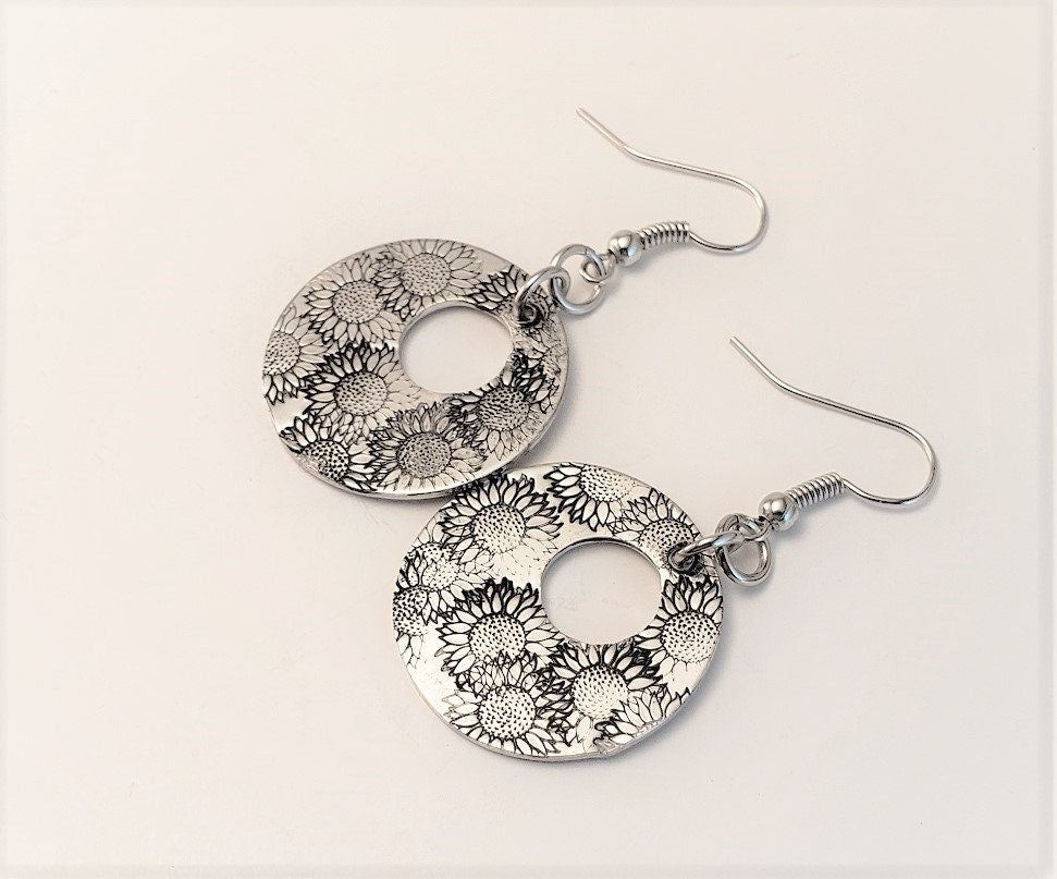 Sunflower Earrings, Hand stamped Earrings, Flower Earrings, Cute Earrings, Mom Gift, Silver Earrings