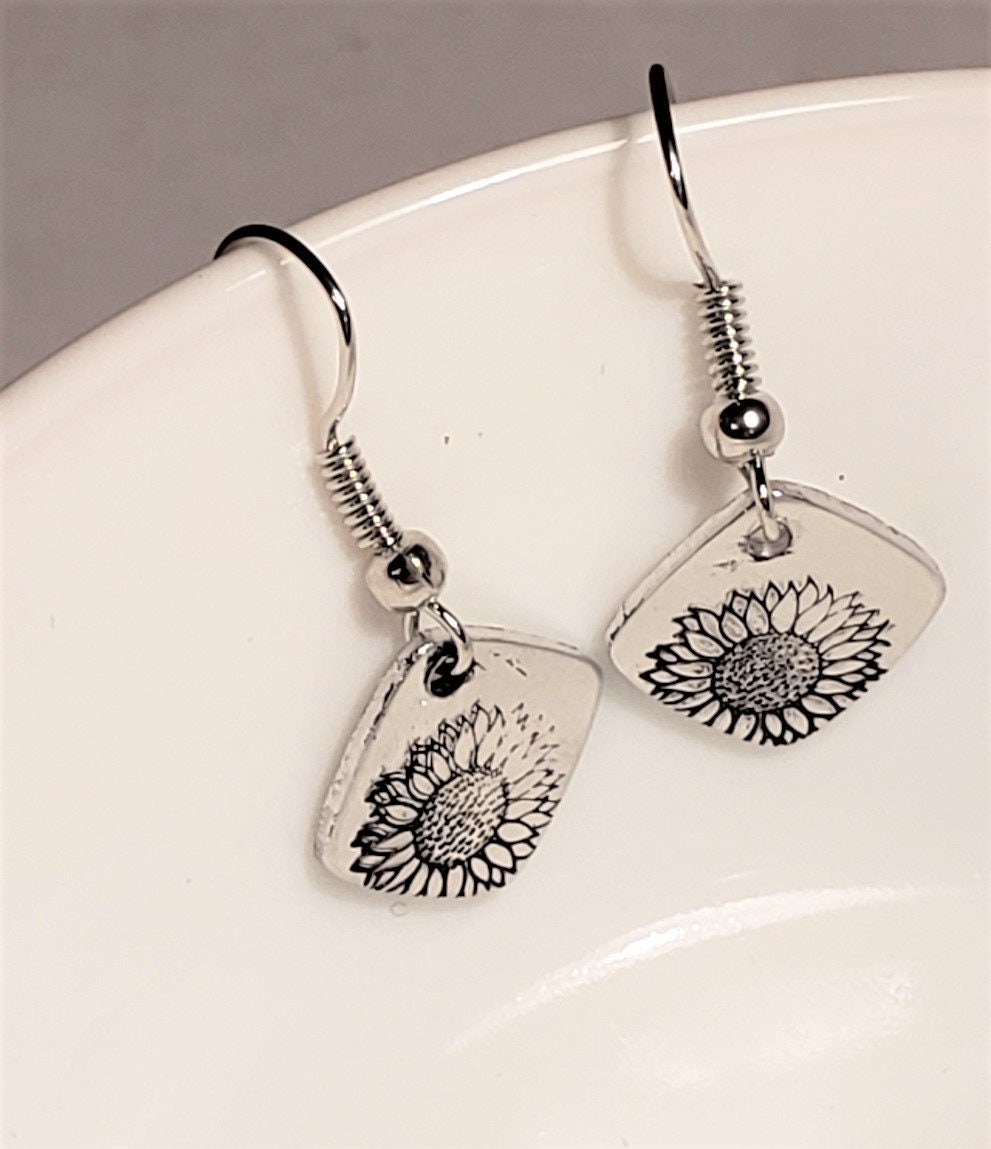 Sunflower Earrings, Hand stamped Earrings, Flower Earrings, Cute Earrings, Mom Gift