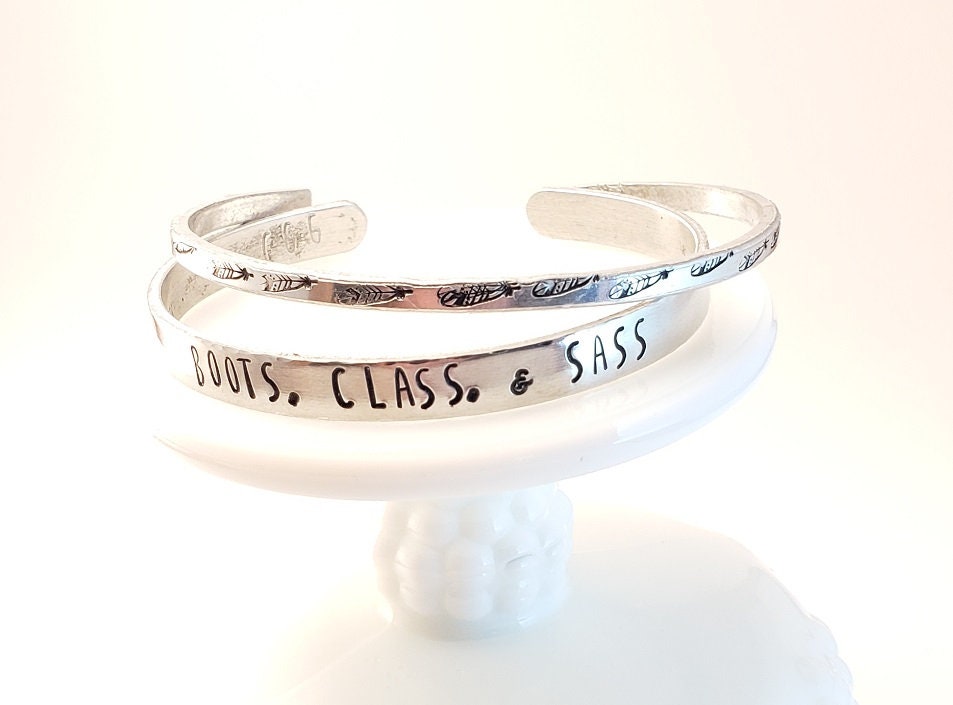 Feather Cuff Bracelet, Mother's Day Gift, Daughter's Gift, Anniversary Gift, Valentine's Gift, Western Style Jewelry, Cute Gift, Mom Gift