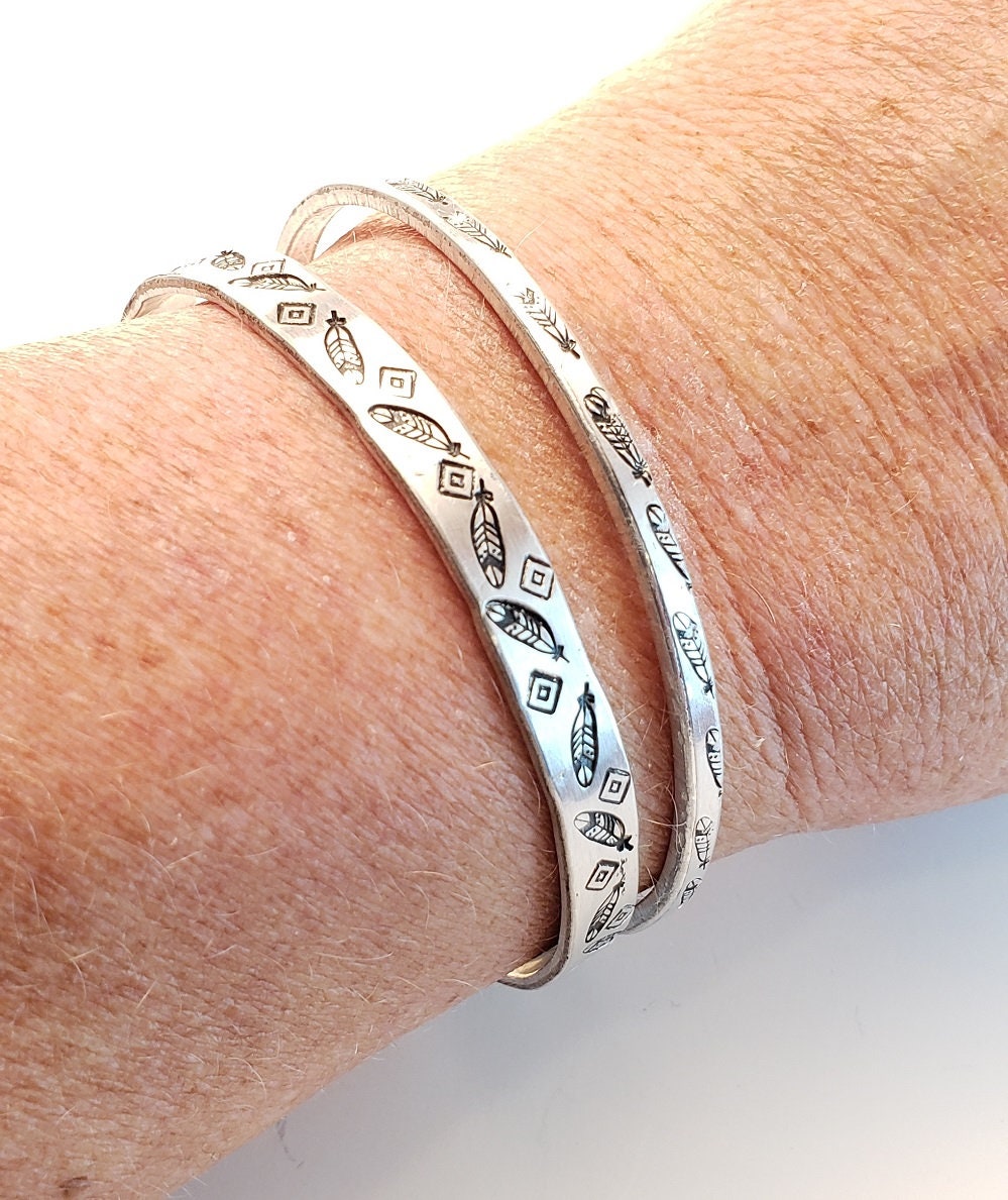 Feather Cuff Bracelet, Feather Jewelry, Mother's Day Gift, Daughter's Gift, Anniversary Gift, Valentine's Gift, Western Style Jewelry