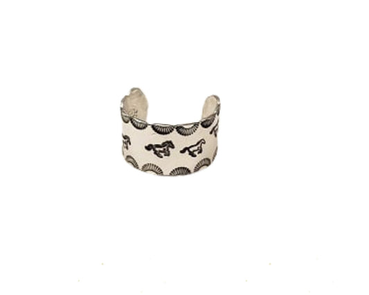 Thumb Ring, western style, western fashion, cowgirl style, rodeo style, western wear, cowgirl, western, cowgirl fashion, Running Horses