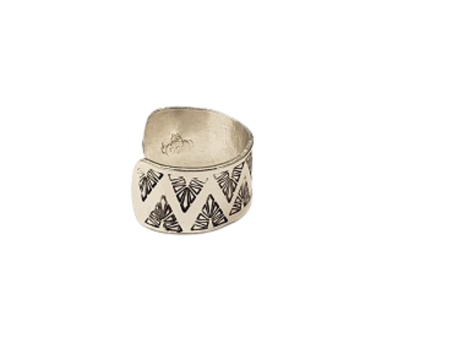 Thumb Rings, western style, western fashion, cowgirl style, rodeo style, western wear, cowgirl, western, cowgirl fashion, Aztec Ring